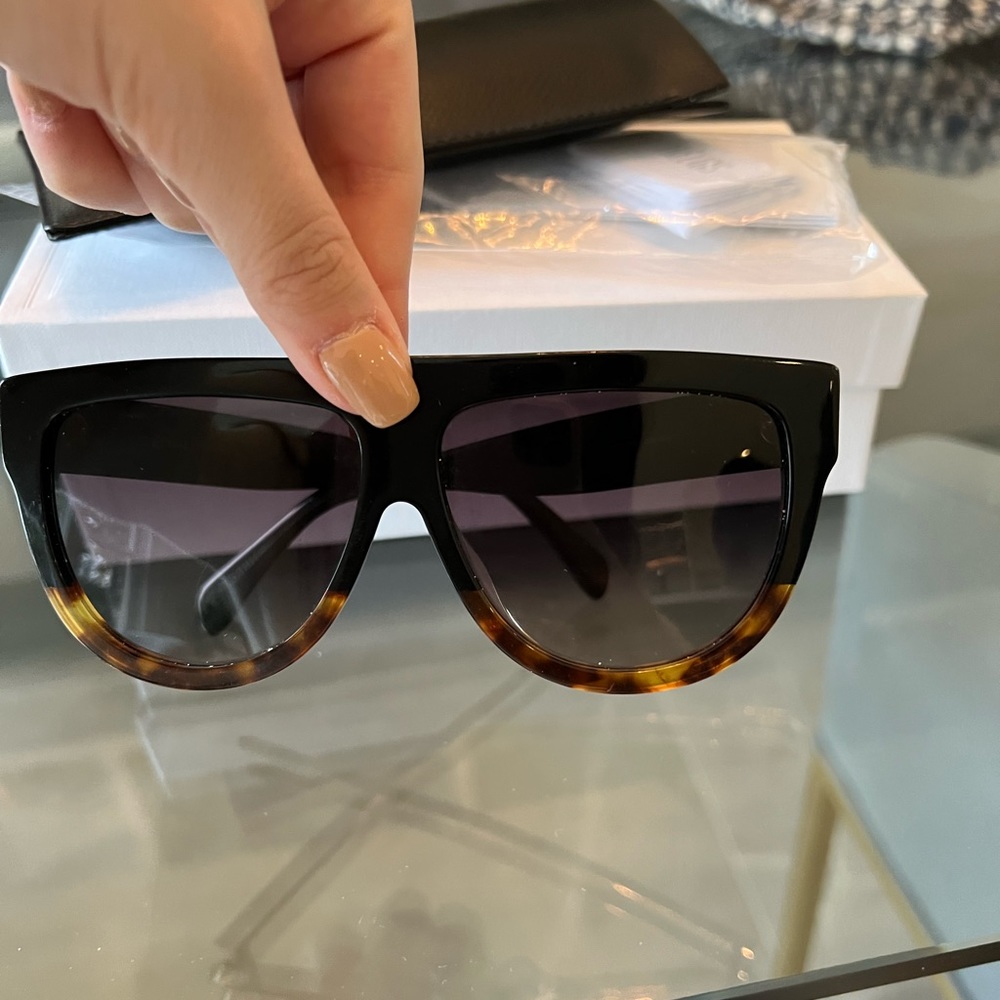 Celine sunglasses CL4001FN black havana w original box papers and sunglass case